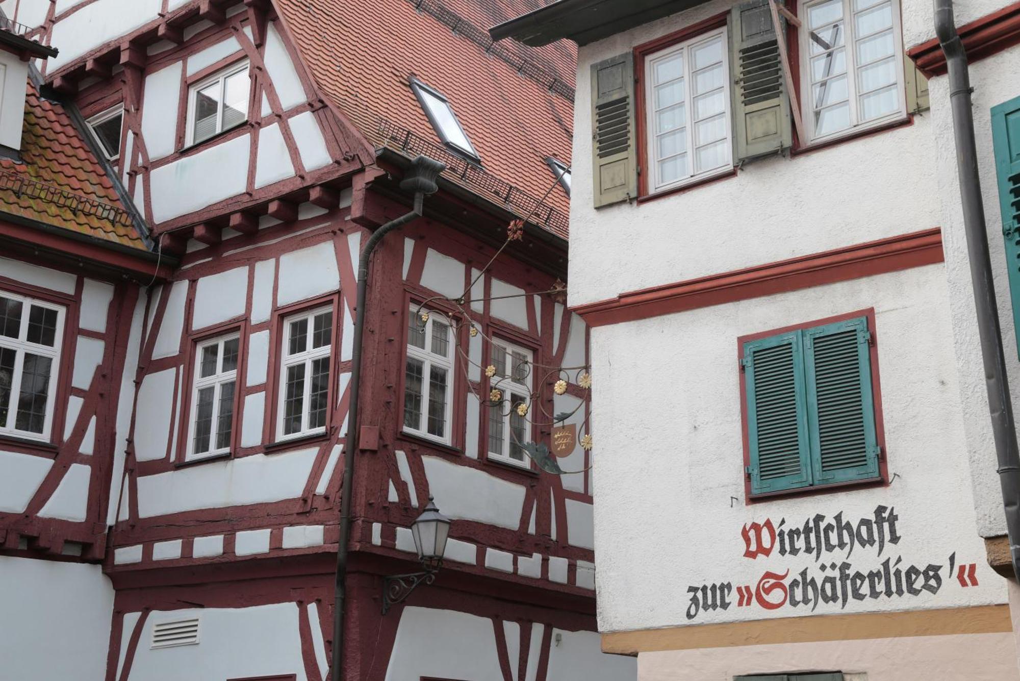 Apartamento Haus Am Sonnenhügel Bad Urach Exterior foto